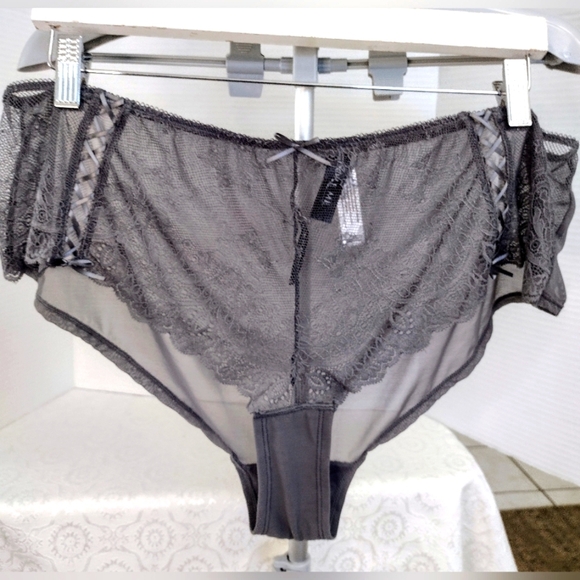 Adore Me Bra & Panty Set- Plus Size - Picture 5 of 8